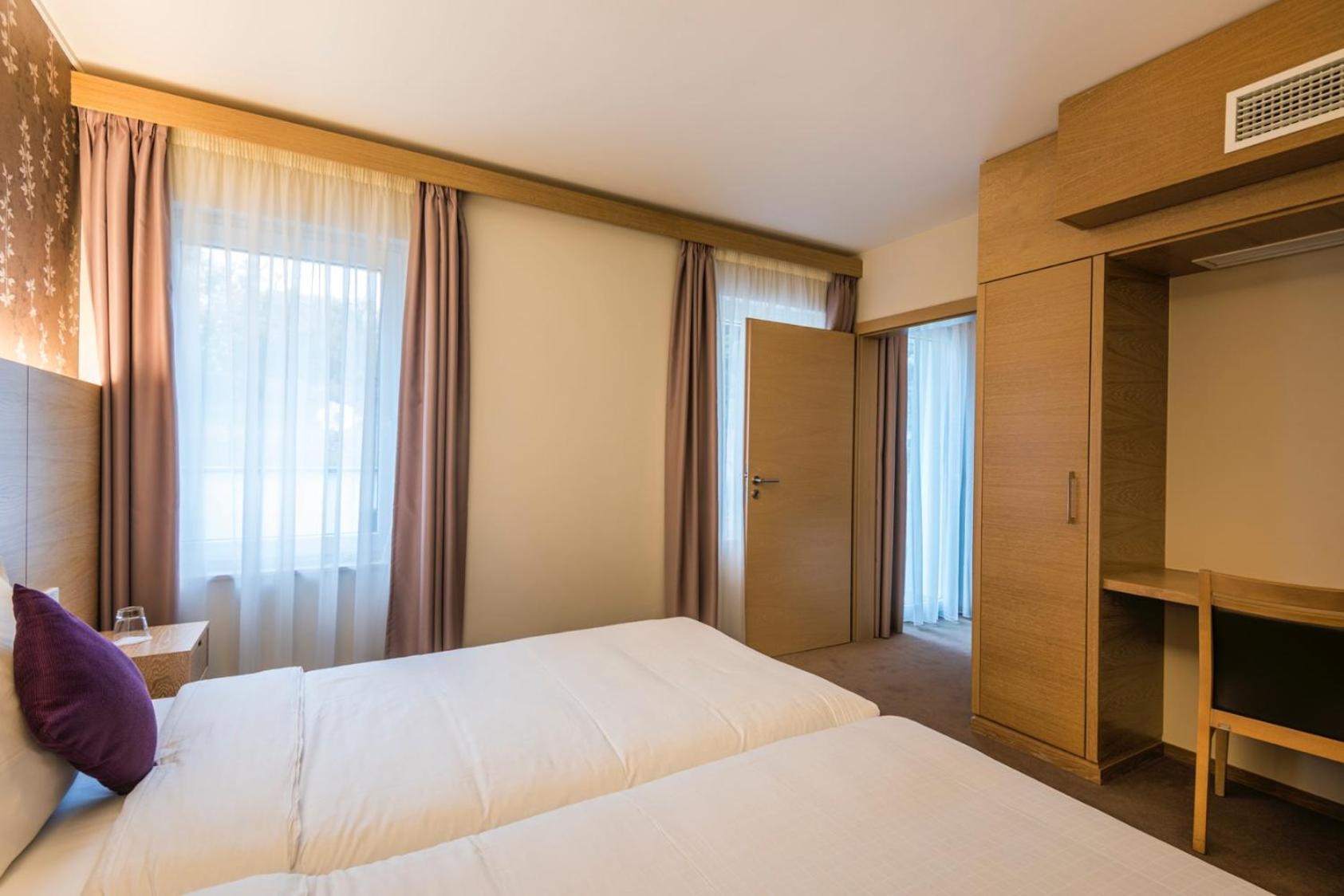 Hotel Bon Repos Scheidgen Extérieur photo